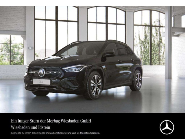 Mercedes-Benz GLA 220