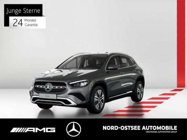 Mercedes-Benz GLA 220