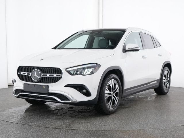 Mercedes-Benz GLA 220