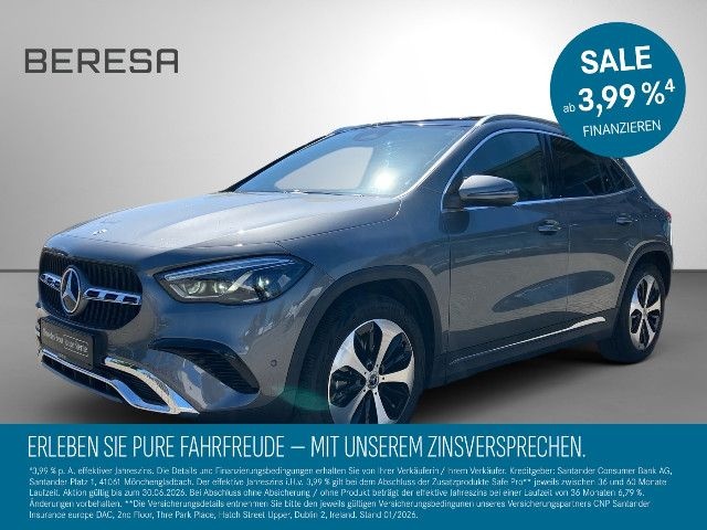 Mercedes-Benz GLA 220