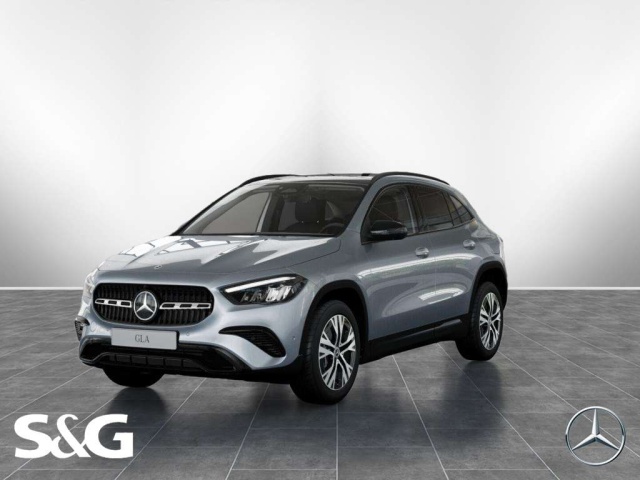 Mercedes-Benz GLA 220