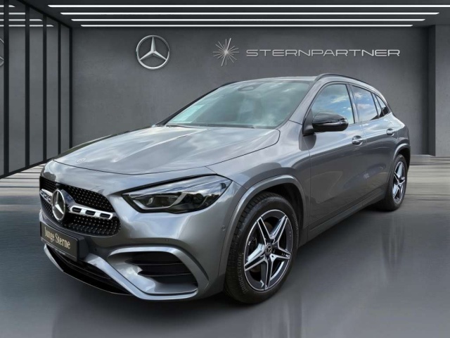 Mercedes-Benz GLA 220