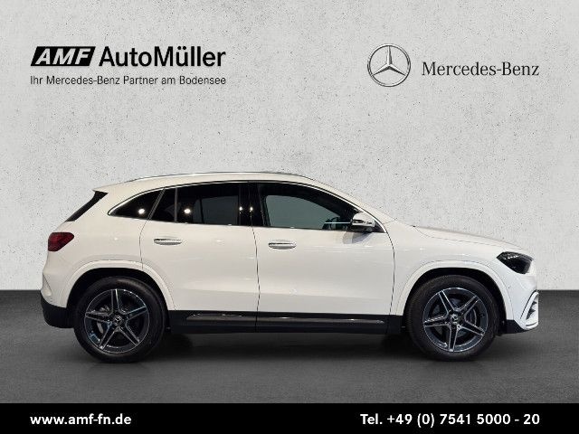 Mercedes-Benz GLA 220