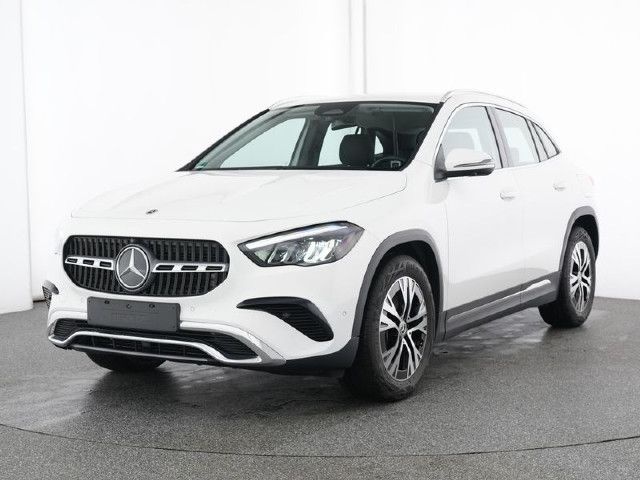 Mercedes-Benz GLA 220