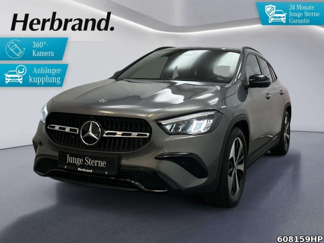 Mercedes-Benz GLA 220