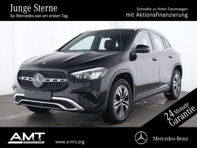 Mercedes-Benz GLA 220