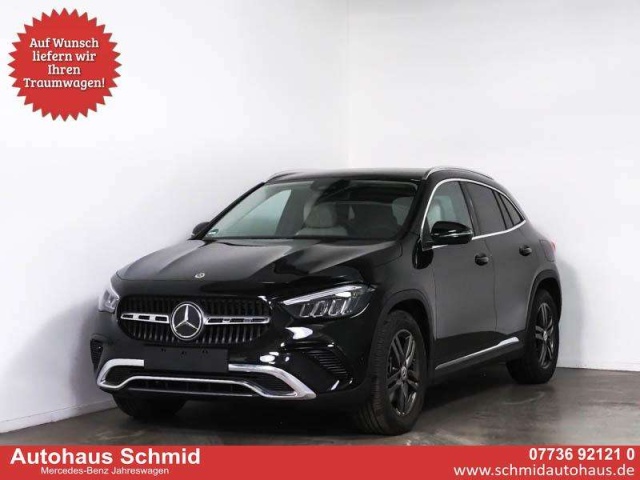 Mercedes-Benz GLA 220