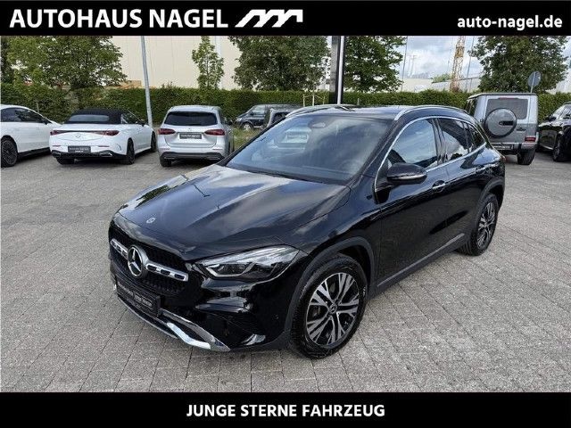 Mercedes-Benz GLA 220