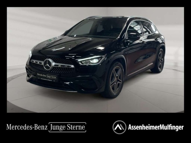 Mercedes-Benz GLA 220