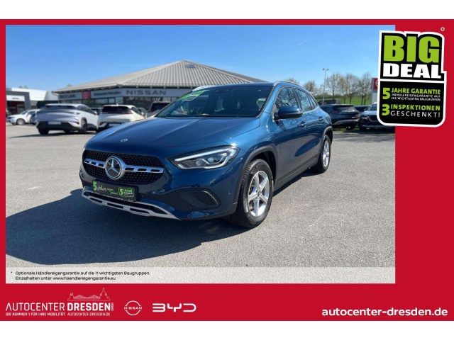 Mercedes-Benz GLA 220
