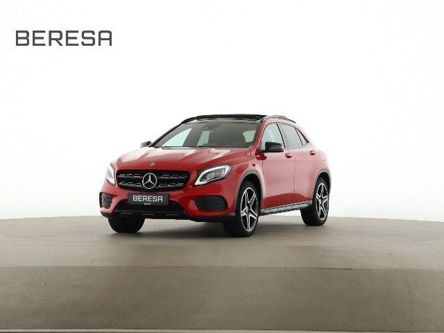 Mercedes-Benz GLA 220