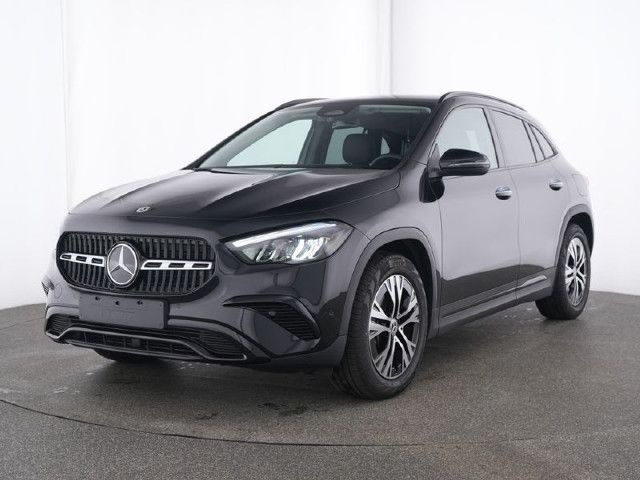 Mercedes-Benz GLA 220