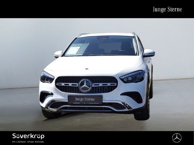 Mercedes-Benz GLA 220