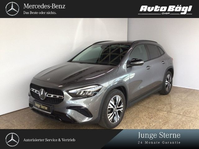 Mercedes-Benz GLA 220