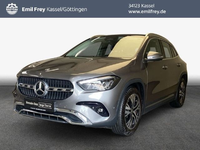 Mercedes-Benz GLA 220