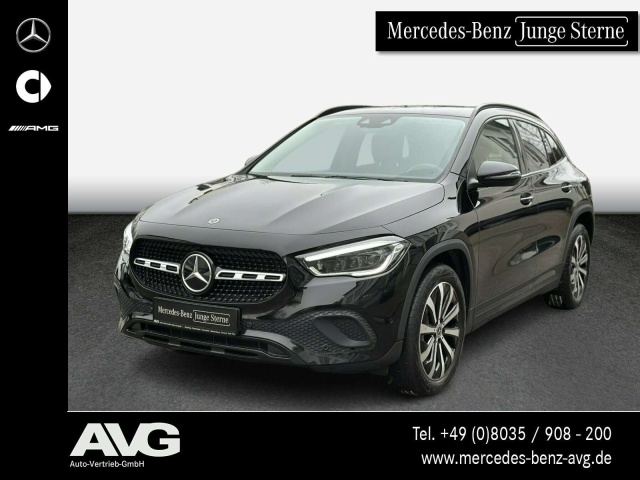 Mercedes-Benz GLA 220