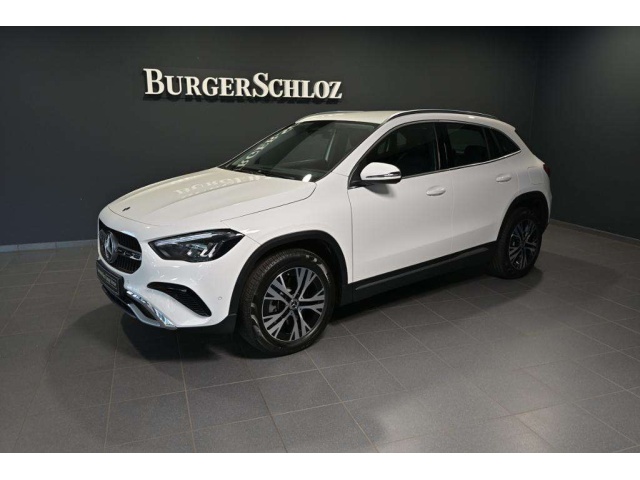 Mercedes-Benz GLA 220