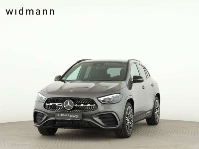 Mercedes-Benz GLA 220
