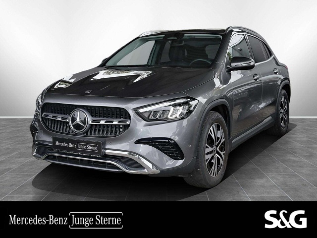 Mercedes-Benz GLA 220