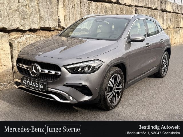 Mercedes-Benz GLA 220