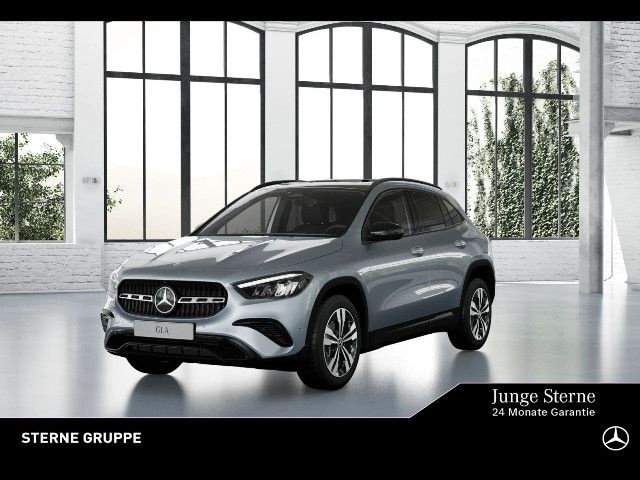 Mercedes-Benz GLA 220