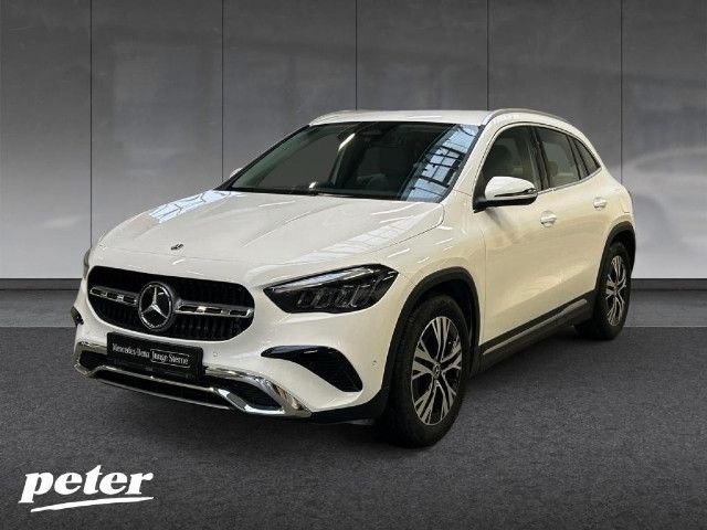 Mercedes-Benz GLA 220