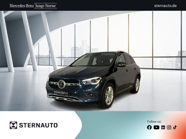 Mercedes-Benz GLA 220