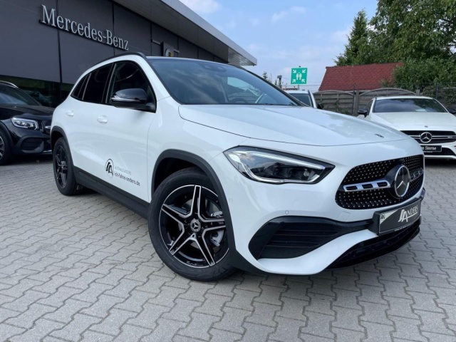 Mercedes-Benz GLA 250