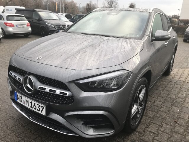 Mercedes-Benz GLA 250