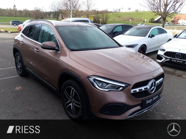 Mercedes-Benz GLA 250