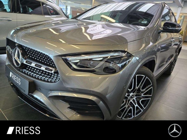 Mercedes-Benz GLA 250