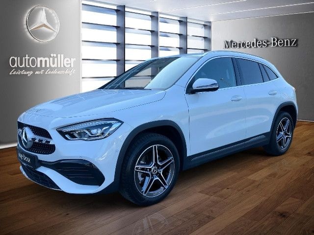 Mercedes-Benz GLA 250