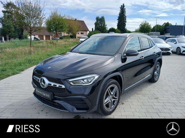 Mercedes-Benz GLA 250