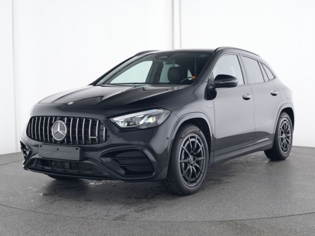Mercedes-Benz GLA 35 AMG