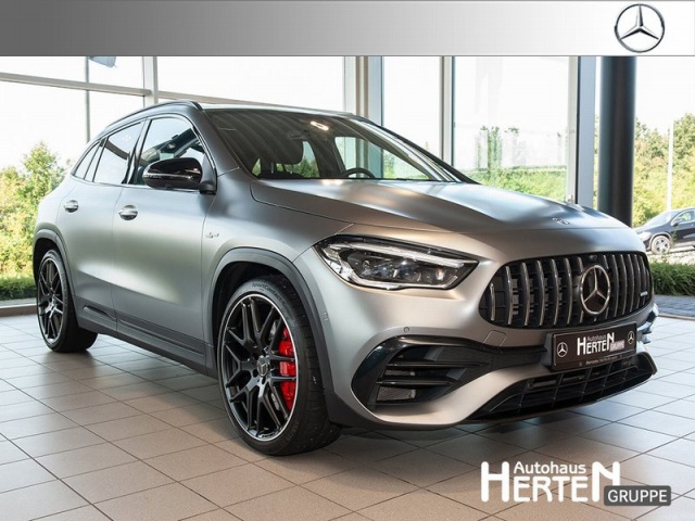 Mercedes-Benz GLA 45 AMG