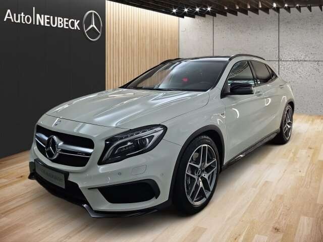 Mercedes-Benz GLA 45 AMG