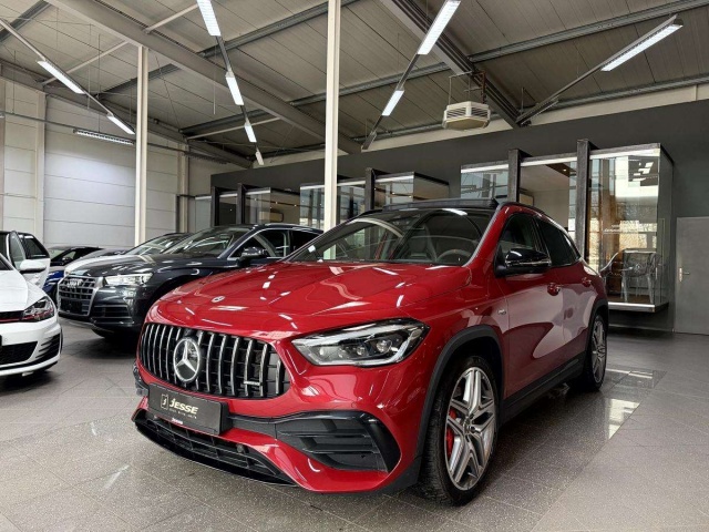 Mercedes-Benz GLA 45 AMG