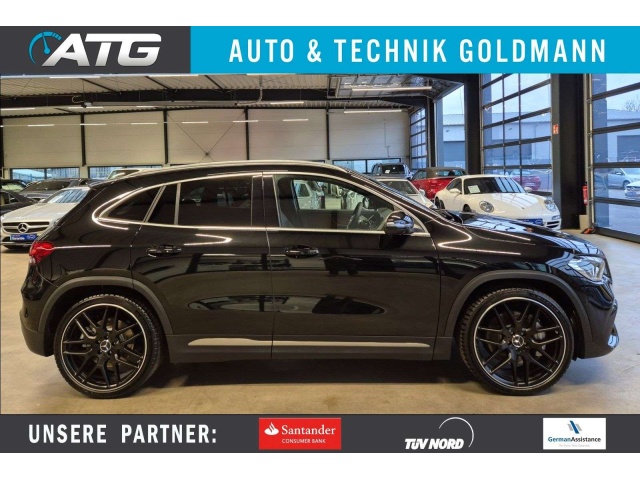 Mercedes-Benz GLA 45 AMG