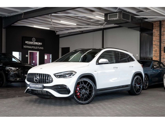 Mercedes-Benz GLA 45 AMG