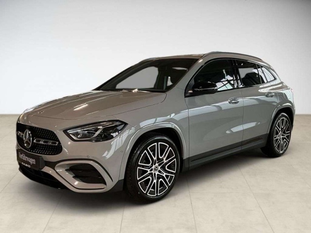 Mercedes-Benz GLA 180