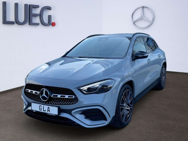 Mercedes-Benz GLA 200