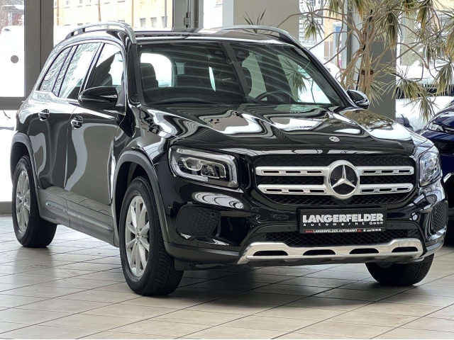 Mercedes-Benz GLB 180