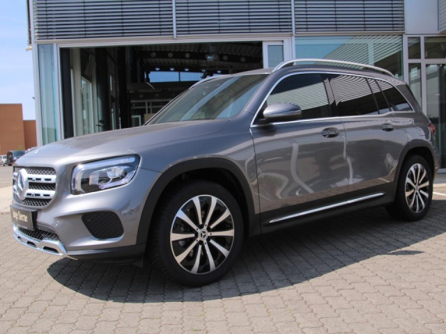 Mercedes-Benz GLB 200