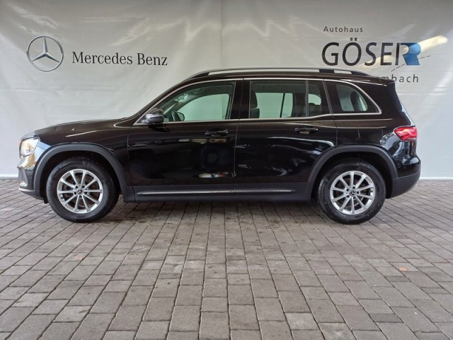 Mercedes-Benz GLB 200