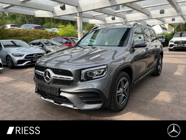 Mercedes-Benz GLB 200