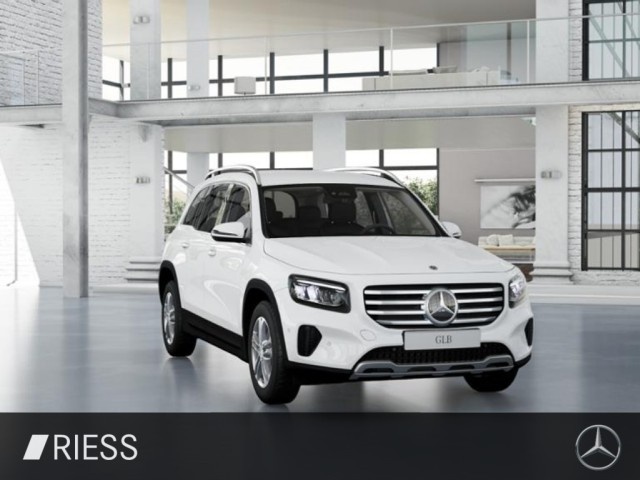 Mercedes-Benz GLB 200