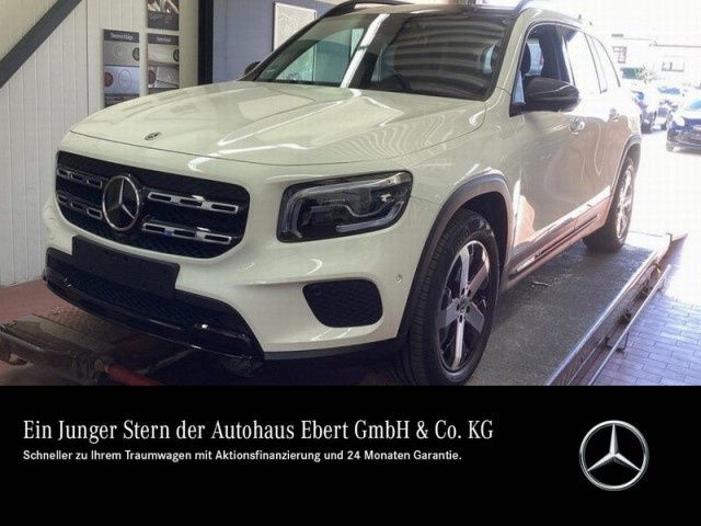 Mercedes-Benz GLB 200
