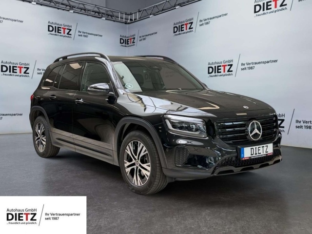 Mercedes-Benz GLB 200