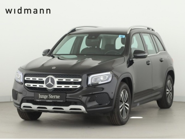 Mercedes-Benz GLB 220