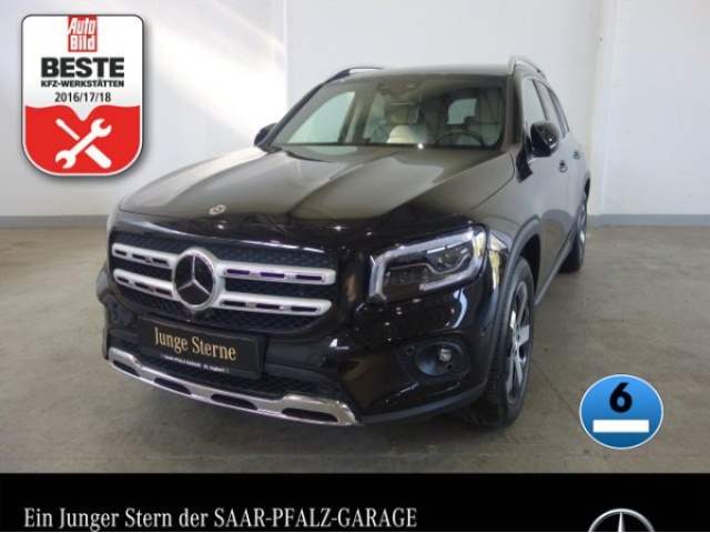 Mercedes-Benz GLB 220